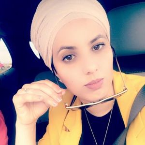 Meet your Posher, Widad